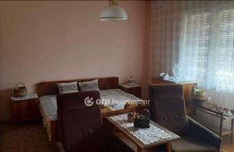 Eladó Szegedi családi ház hirdetés (42974337)