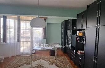 Eladó Mezőhegyesi tégla lakás hirdetés (16782232)