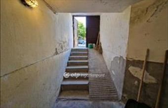 Eladó Szegedi raktár hirdetés (97954827)