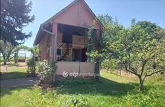 Eladó Szegedi hétvégi ház hirdetés (39878493)