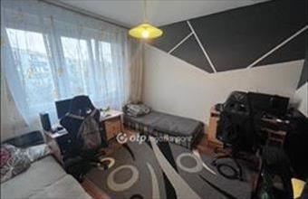 Eladó Szegedi panel lakás hirdetés (25895873)