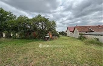 Eladó Forráskúti családi ház hirdetés (79551333)