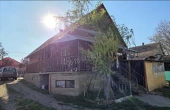 Eladó Délegyházai családi ház hirdetés (92345955)