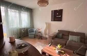 Eladó Szombathelyi panel lakás hirdetés (78142939)