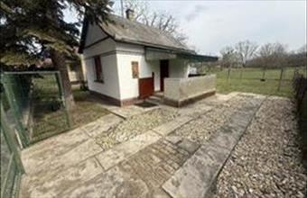 Eladó Tiszakécskei hétvégi ház hirdetés (55382448)