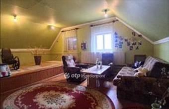 Eladó Kiskunfélegyházai családi ház hirdetés (77943429)