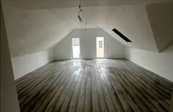 Eladó Felsőörsi egyéb lakás hirdetés (52368296)