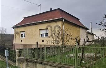 Eladó Márkházai családi ház hirdetés (39794969)