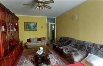 Eladó Váci panel lakás hirdetés (77994375)