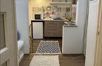 Kiadó Budapest VI. kerületi tégla lakás hirdetés (32188633)