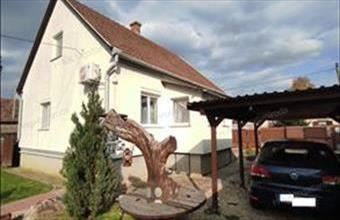 Eladó Dunakeszi családi ház hirdetés (24239847)