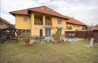 Eladó Szentendrei sorház hirdetés (94393476)