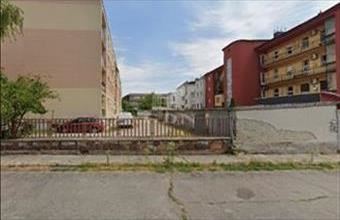 Eladó Székesfehérvári egyéb garázs hirdetés (72183759)