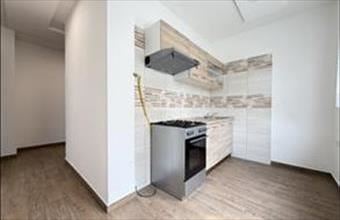 Kiadó Székesfehérvári panel lakás hirdetés (36754555)