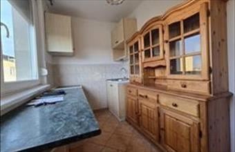 Eladó Várpalotai panel lakás hirdetés (89196385)