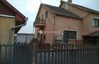 Eladó Hevesi családi ház hirdetés (23746535)