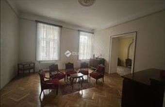 Eladó Budapest VIII. kerületi családi ház hirdetés (42731849)