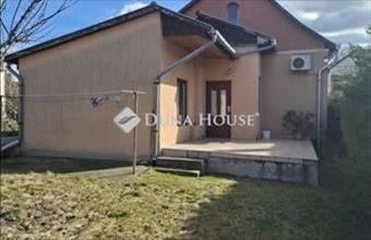 Eladó Fóti családi ház hirdetés (33562672)