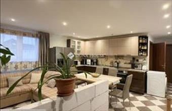 Eladó Esztergomi családi ház hirdetés (72743646)