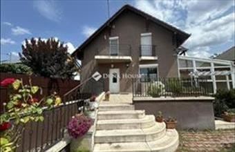 Eladó Vecsési családi ház hirdetés (42554437)