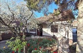 Eladó Kunszállási családi ház hirdetés (95275422)