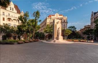 Eladó Budapest V. kerületi tégla lakás hirdetés (32295637)