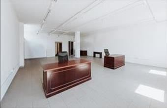 Kiadó Budapest III. kerületi iroda irodaházban hirdetés (59993726)