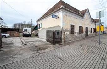 Eladó Bakonyszombathelyi családi ház hirdetés (33563325)