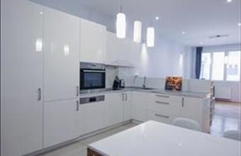 Kiadó Budapest V. kerületi tégla lakás hirdetés (44484769)