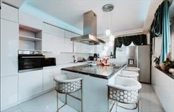 Eladó Budapest III. kerületi családi ház hirdetés (98387794)