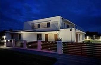 Eladó Sárbogárdi tégla lakás hirdetés (33864299)