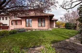 Eladó Székesfehérvári családi ház hirdetés (57434775)