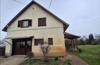 Eladó Kiskunfélegyházai családi ház hirdetés (27114546)