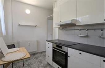 Eladó Mosonmagyaróvári panel lakás hirdetés (37184957)