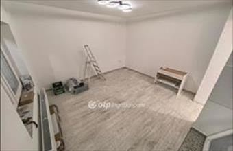 Eladó Debreceni házrész hirdetés (88799534)