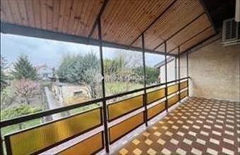 Eladó Budapest IV. kerületi családi ház hirdetés (33644743)
