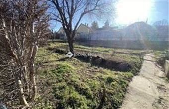 Eladó Péceli családi ház hirdetés (69785359)