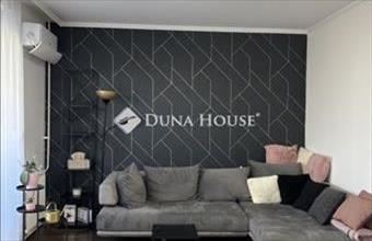 Eladó Debreceni csúsztatott zsalus lakás hirdetés (82772933)