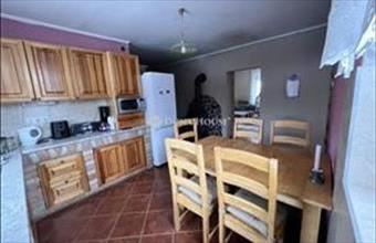 Eladó Pilisi családi ház hirdetés (99933332)