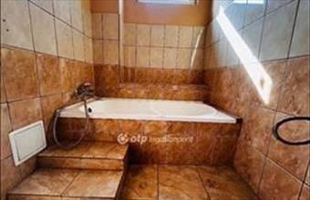 Eladó Bátaszéki családi ház hirdetés (63163734)