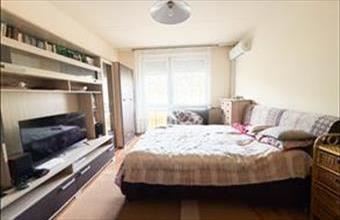 Eladó Debreceni panel lakás hirdetés (77876941)