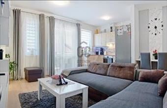 Eladó Pomázi tégla lakás hirdetés (55472393)