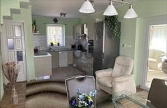 Eladó Budakeszi családi ház hirdetés (49455334)