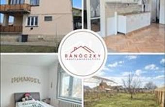 Eladó Bajai családi ház hirdetés (94239358)