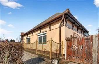 Eladó Püspökhatvani családi ház hirdetés (77693364)