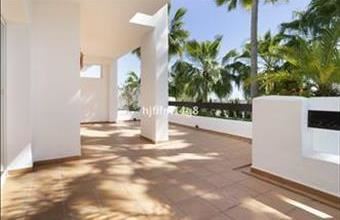 Eladó Spanyolországi tégla lakás hirdetés (64735143)