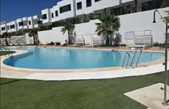 Eladó Spanyolországi sorház hirdetés (66449972)