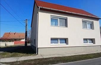 Eladó Jászfényszarui családi ház hirdetés (99499374)