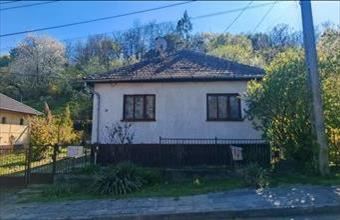 Eladó Salgótarjáni családi ház hirdetés (25348734)