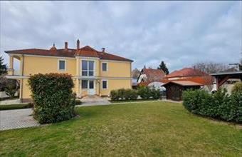 Kiadó Siófoki családi ház hirdetés (74345173)